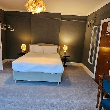 Boutique Guest House Galway Bagian luar foto